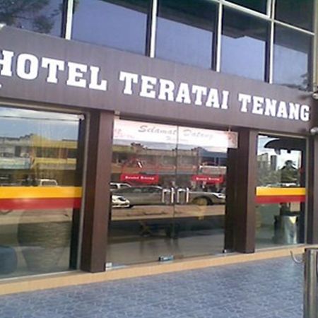 Hotel Teratai Tenang Куала Теренгану Екстериор снимка